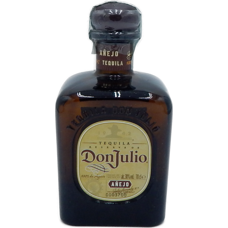 Assapora la ricchezza della tequila Don Julio Añejo CL .70